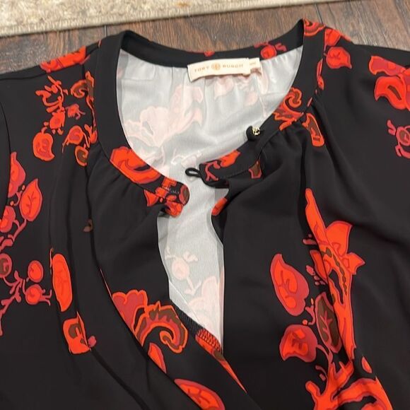 Tory Burch - Black & Red Floral Maxi Dress W/ Neckline Bow Sz M in EUC - Picture 11 of 11